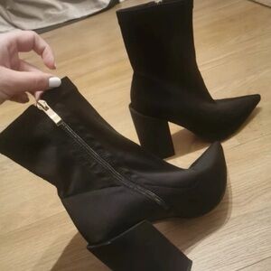 Boots Chic Black Heeled Ankle Boots